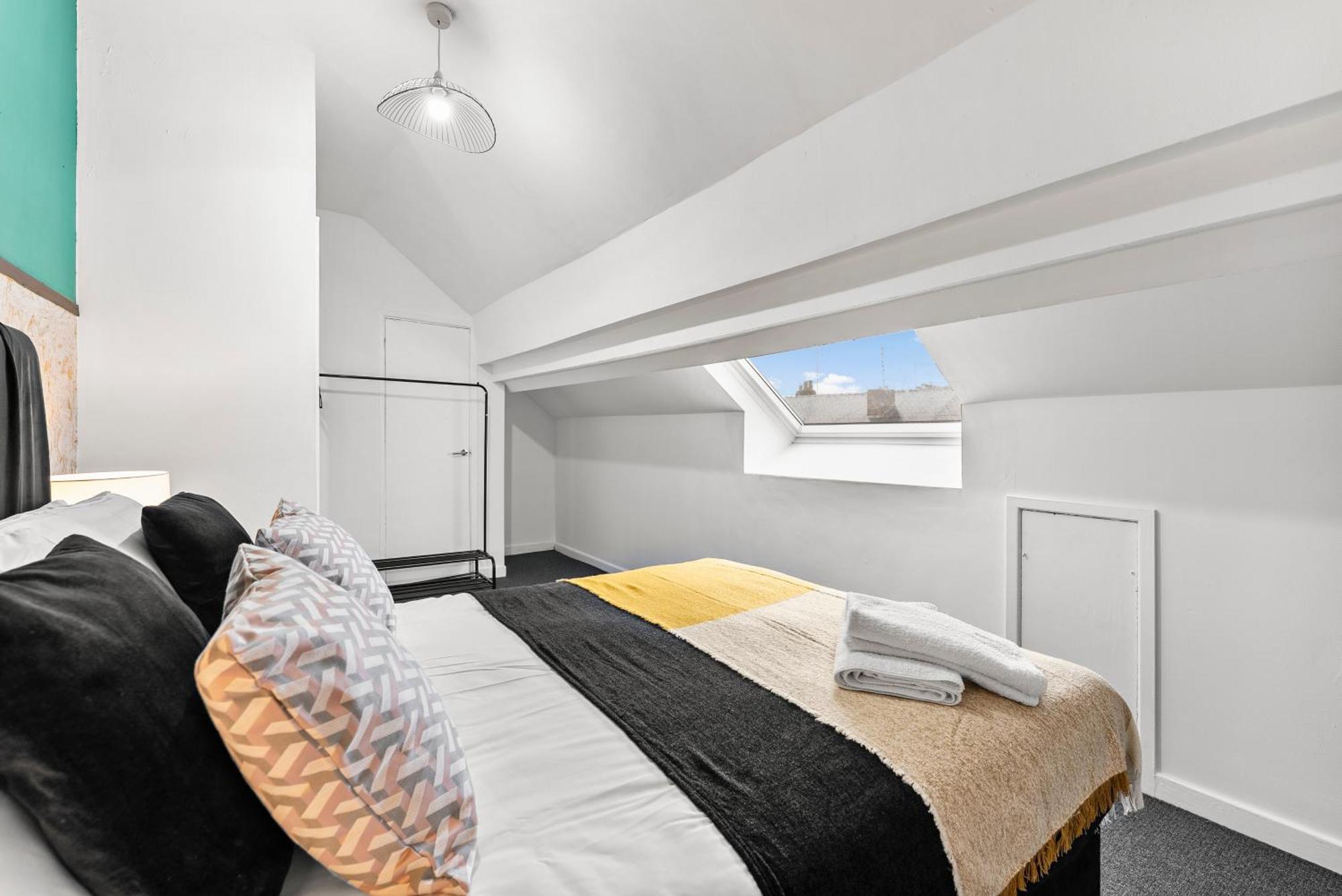 20 Percent Off! Stylish Sheffield Abode Sleeps 12公寓 外观 照片