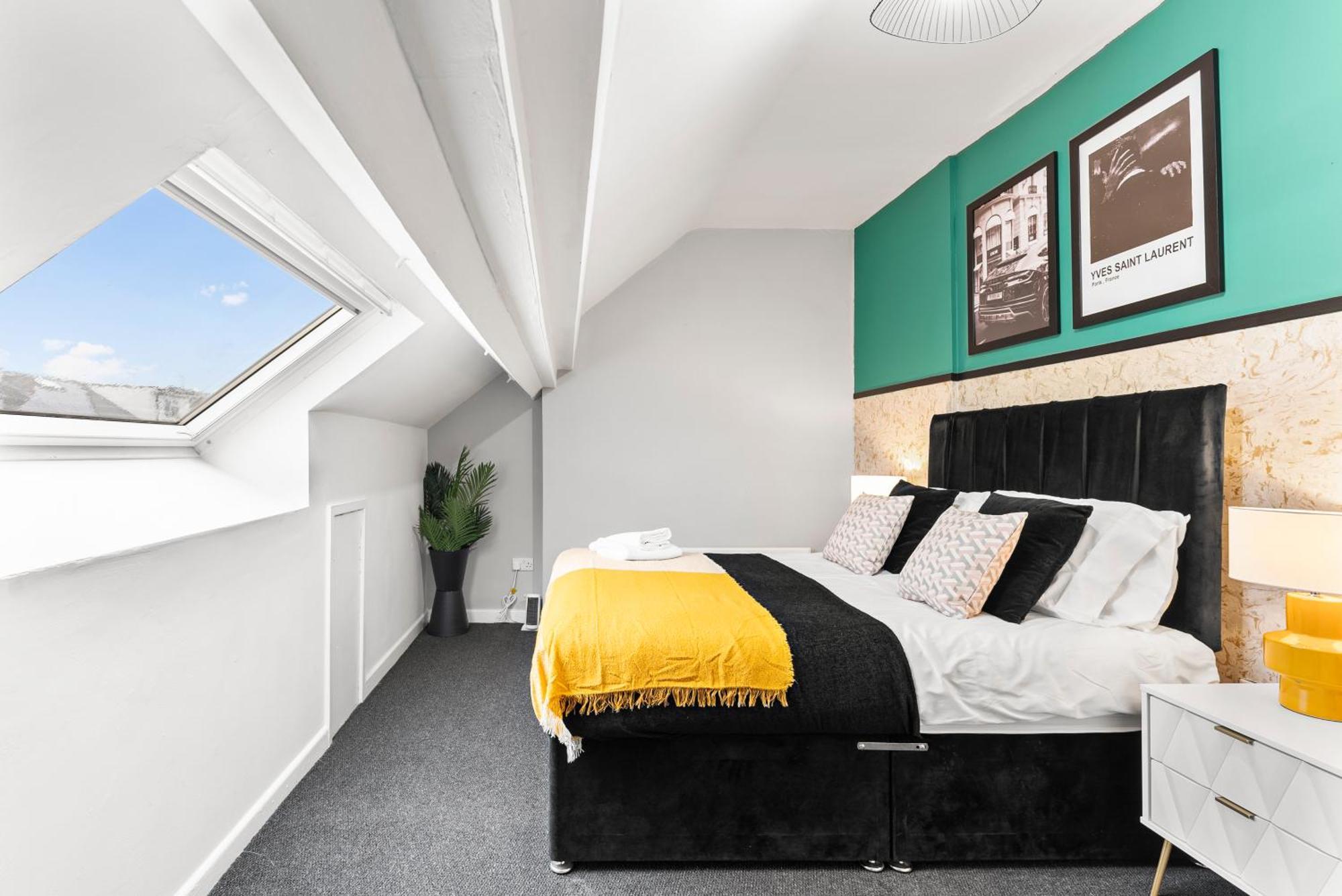 20 Percent Off! Stylish Sheffield Abode Sleeps 12公寓 外观 照片